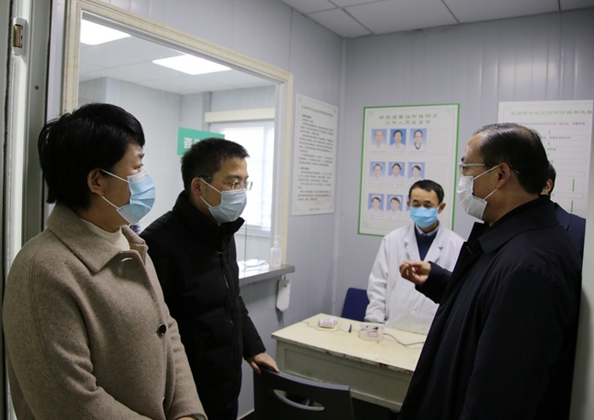 安徽中醫(yī)藥高等?？茖W(xué)校黨委深入我院調(diào)研(圖3)