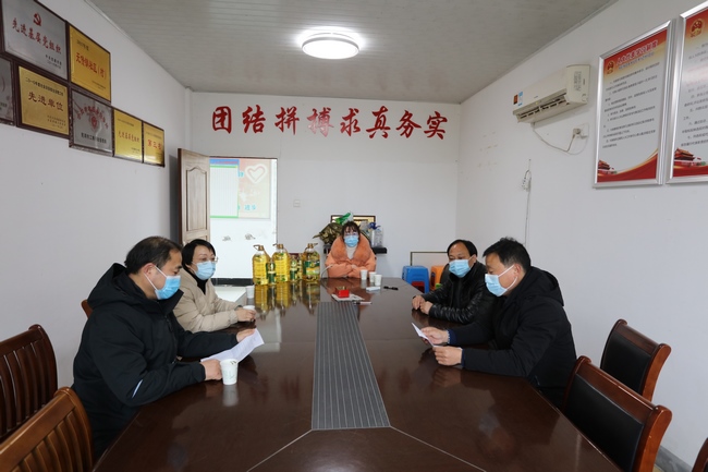 結對幫扶暖人心  走訪慰問送溫情(圖6)