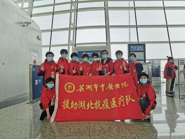 榜樣｜李方方：勇敢逆行 援鄂一線(xiàn)踐初心(圖1)