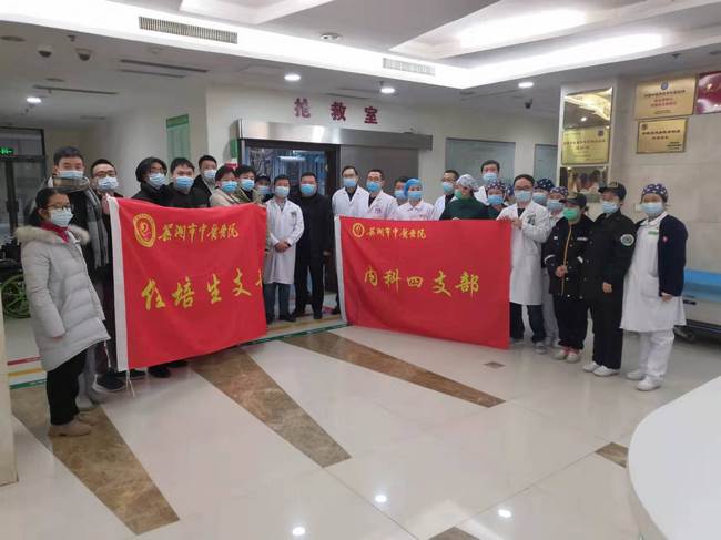 演練為實戰(zhàn)、急診當(dāng)先鋒 ——我院急診科舉行“群發(fā)傷急救演練”紀實(圖5)