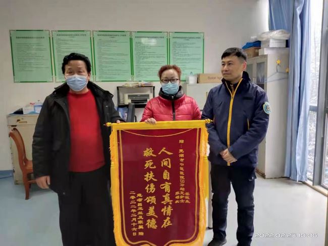 救死扶傷伸援手 天使本色盡職責(圖1)