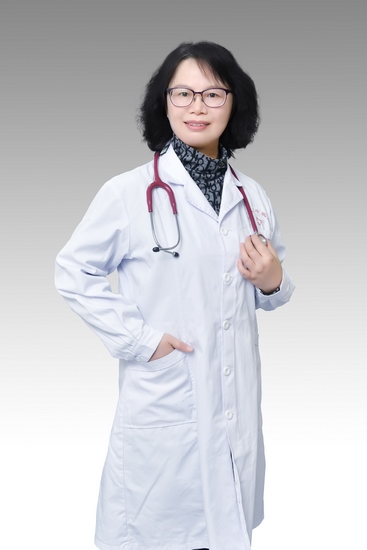 【首屆蕪湖市最美科技工作者】 發(fā)人民心聲 做醫(yī)學(xué)科研 以自身中醫(yī)之所學(xué) 為百姓鋪健康前行之路——記急診內(nèi)科、老年病科主任張榮珍(圖4)