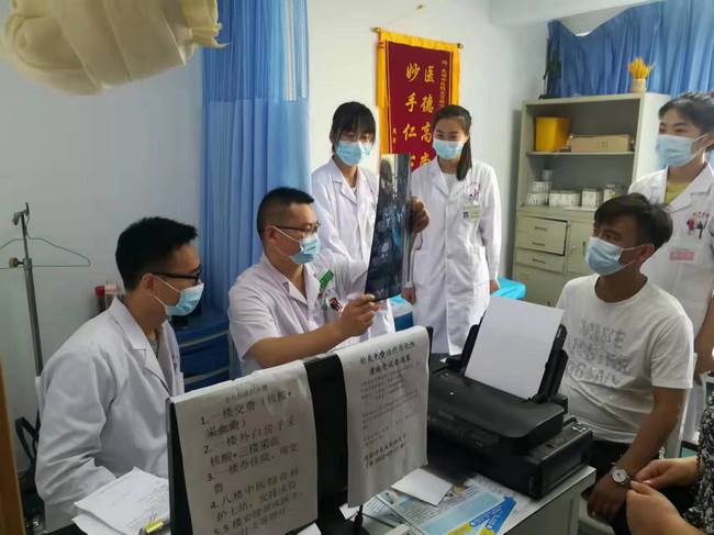 踐行“我為群眾辦實事” 增設針灸科周末專家門診(圖1)