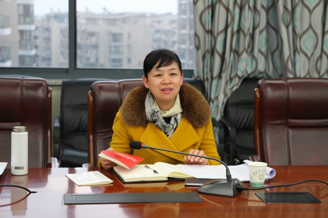 我院召開“講看齊、見行動”專題研討會暨黨委中心組學習擴大會議(圖2)