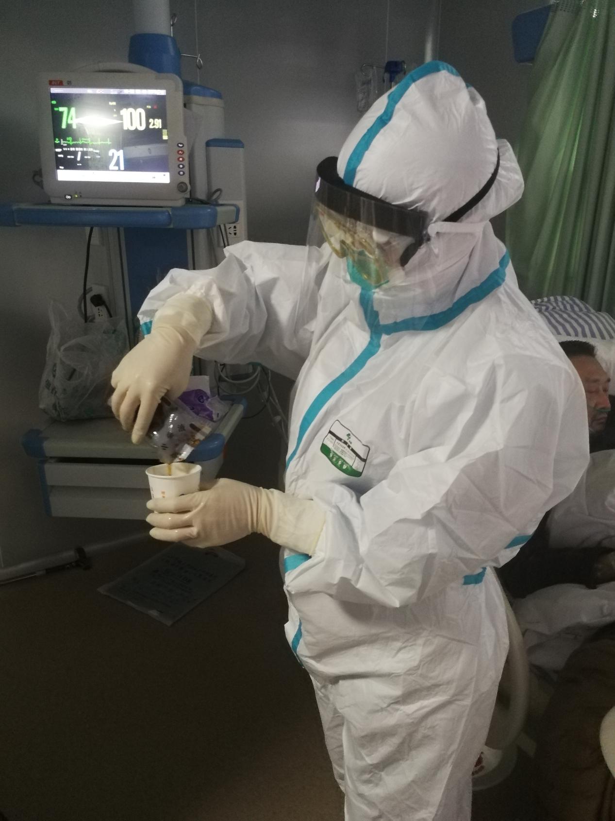 【市中醫(yī)院胡芳芳馳援日記】武漢太康ICU點滴心聲——我們用上中醫(yī)藥了(圖4)