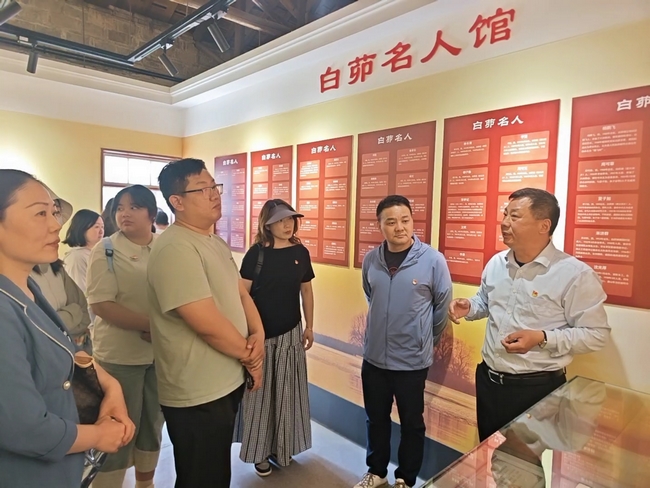 eeaa574db366a339f63ad79b97601e98_ (Copy).jpg